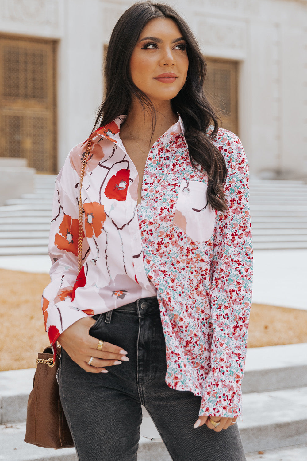 Chemise boutonnée en patchwork avec poches florales bohème rouge