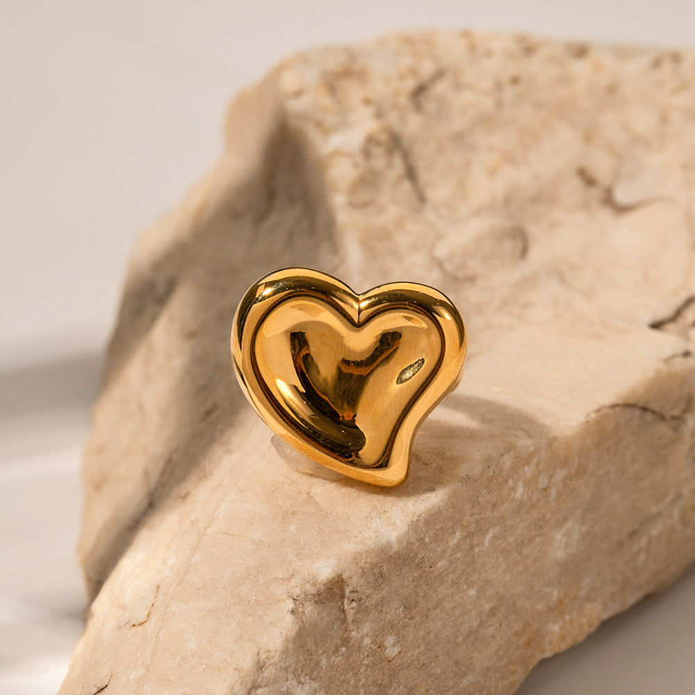 18K gold trendy exaggerated love-shaped design simple style ring