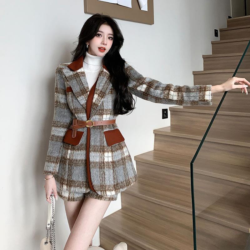 Classic Style Woolen Suit Dress Suit Women's Deep Winter Clothes With A Set Of Shorts Two-piece Set