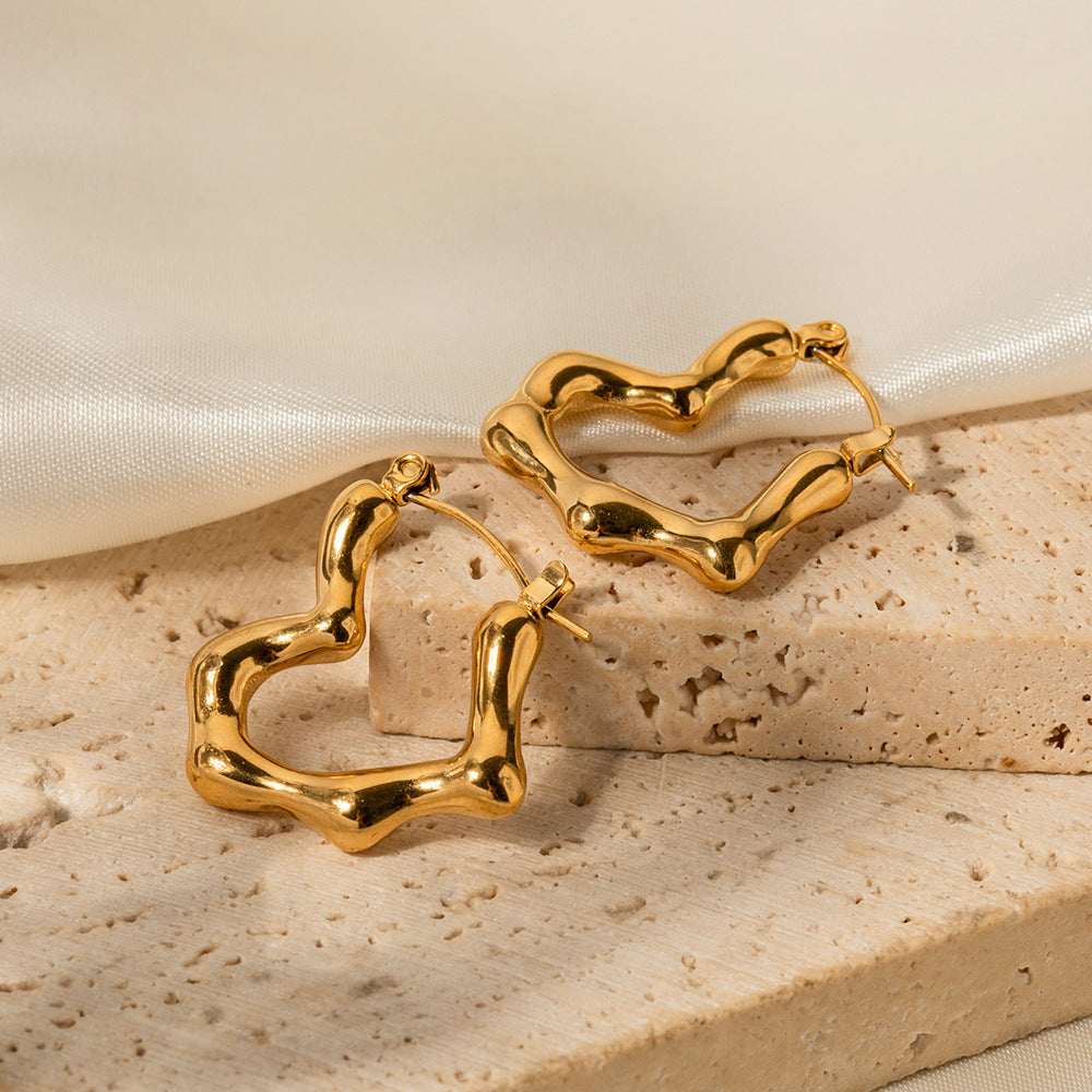 18K Gold Noble Simple Bamboo Heart Design Earrings