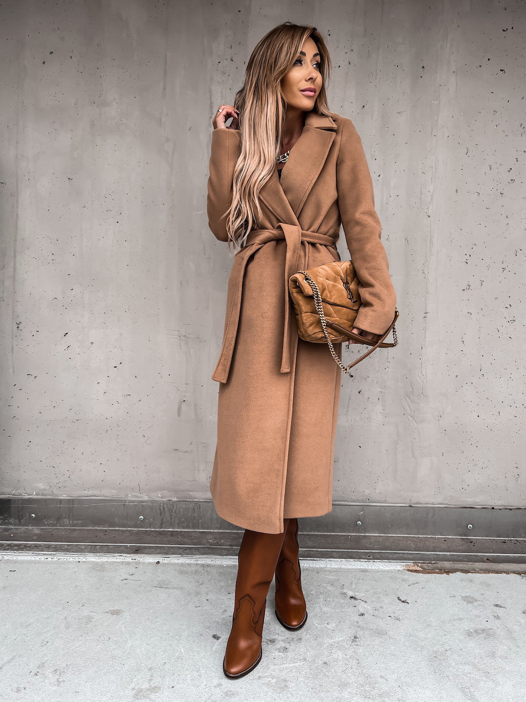 Woolen Coat Simple Fashion V-neck Lace Up Long Coat For Women