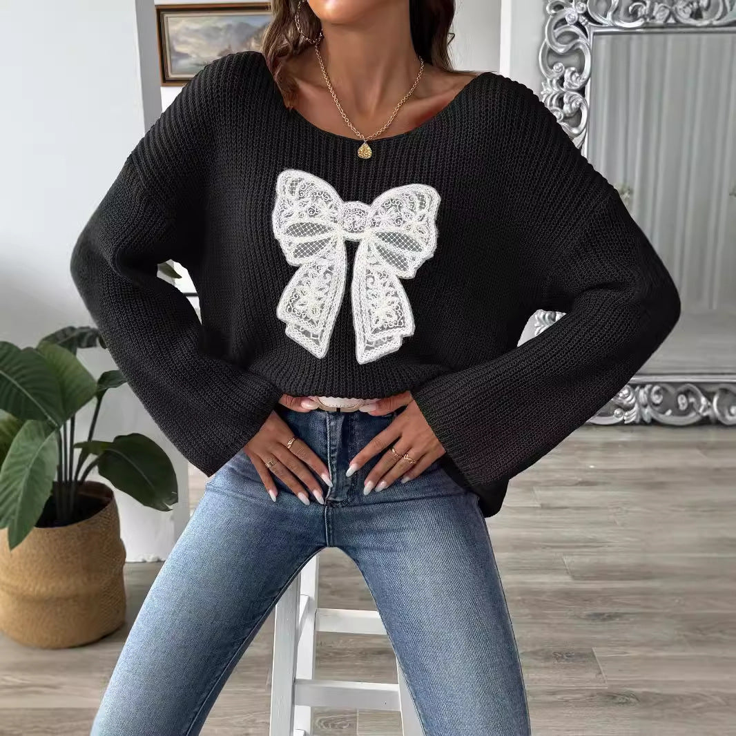 Pull pour femme avec patch brodé en forme de nœud