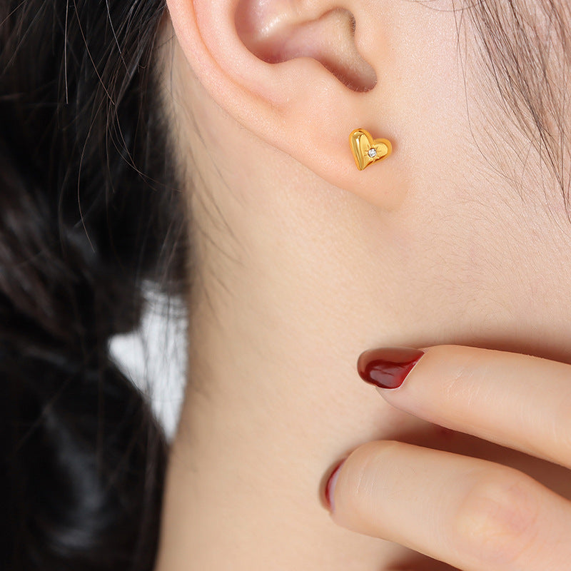 Ensemble de boucles d'oreilles et bracelet en or 18 carats, design classique en forme de cœur incrusté de zircon