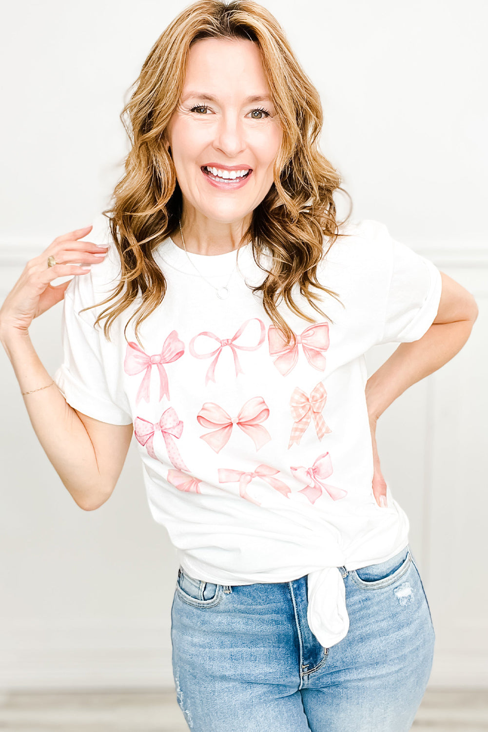 Weißes grafisches T-Shirt mit Girly-Bowknot-Print