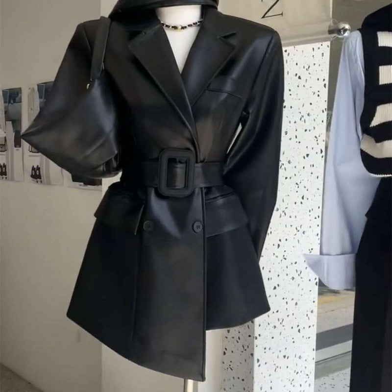 Manteau en cuir rétro à la mode pour femme