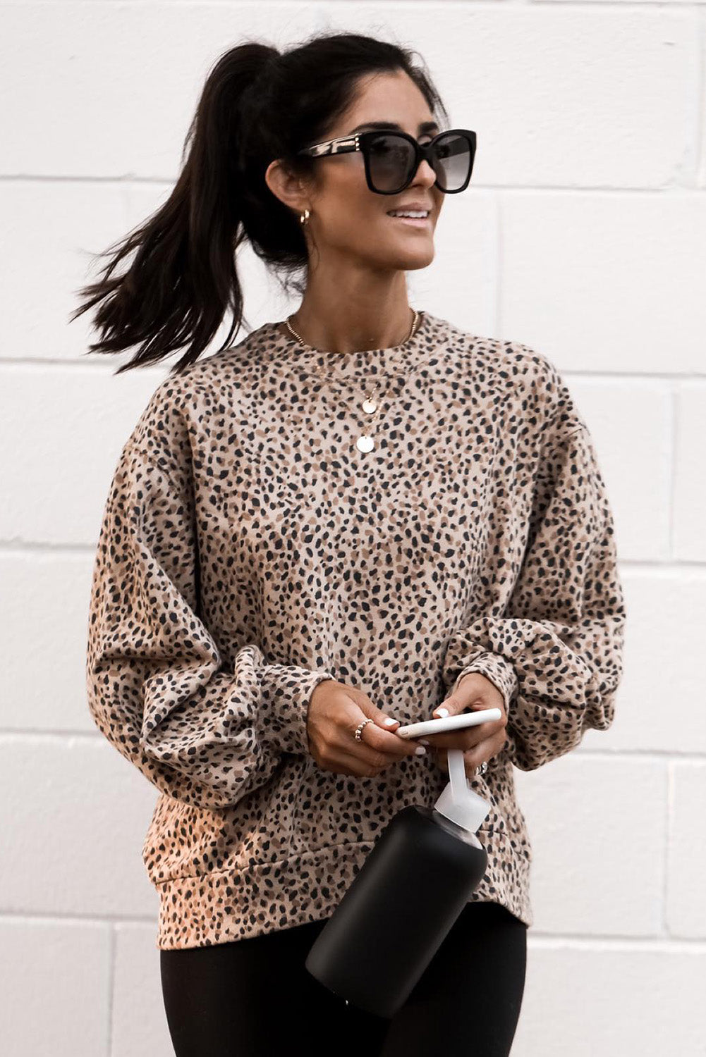 Leoparden-Boyfriend-Sweatshirt mit Leopardenmuster und Rundhalsausschnitt