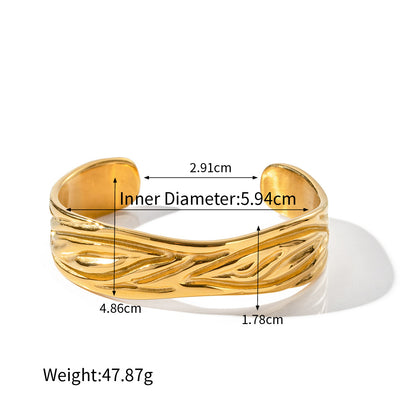 18k Gold Fashion Simple Wrinkle Texture Design Cuff Bracelet