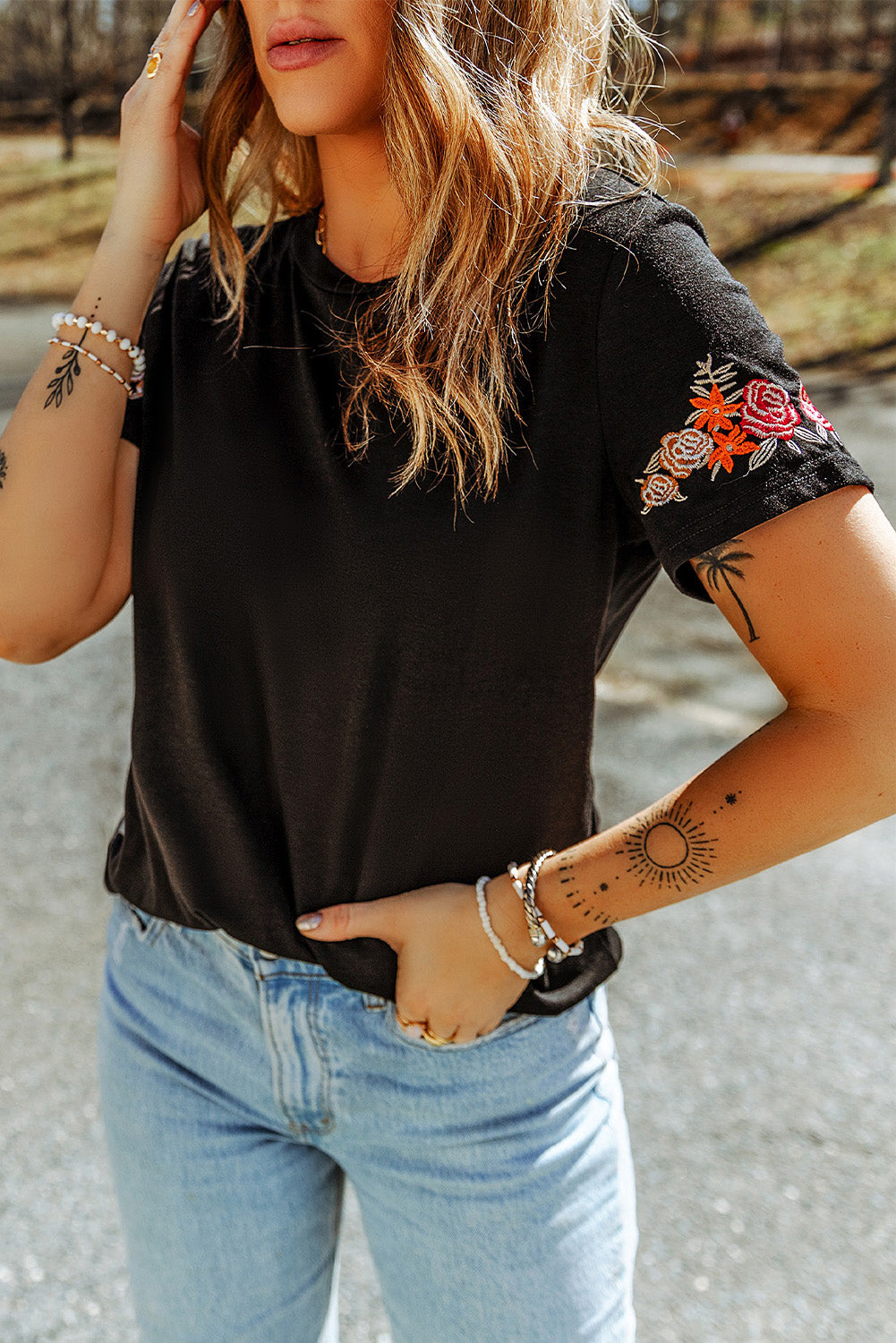 Black Casual Floral Embroidered Round Neck T Shirt