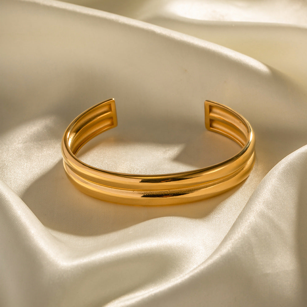 18k Gold Fashion Simple Double Opening Design Versatile Bracelet