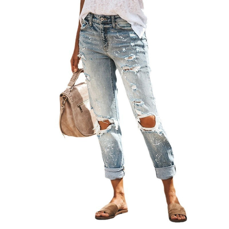 Gerade Damen Jeans mit Rissen von European Goods