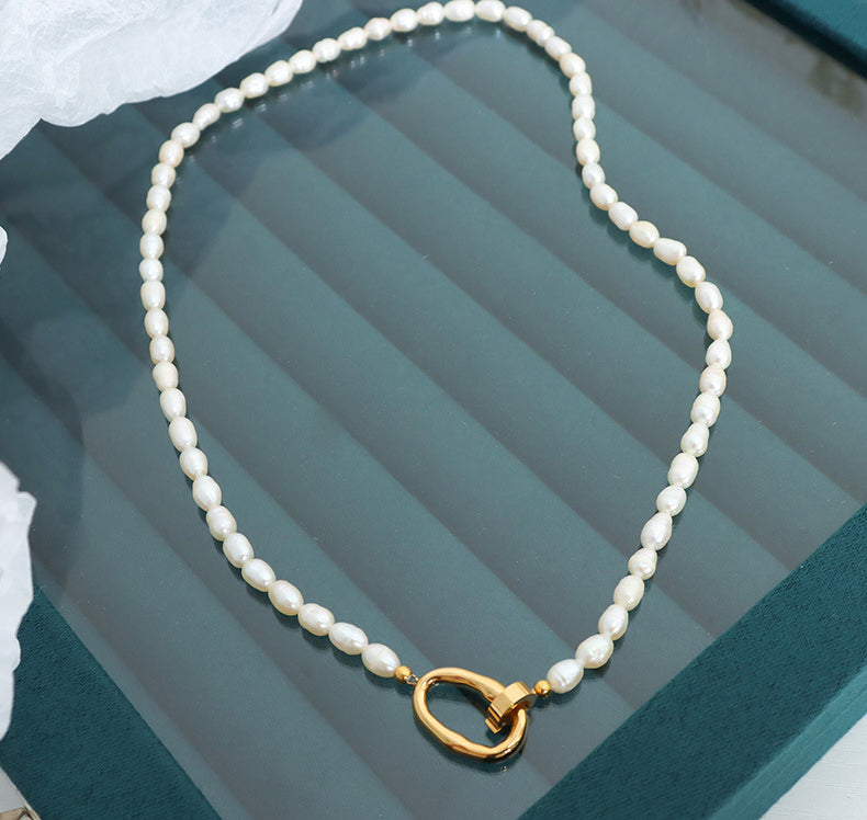 18K gold pearls with irregular oval design necklace and bracelet set