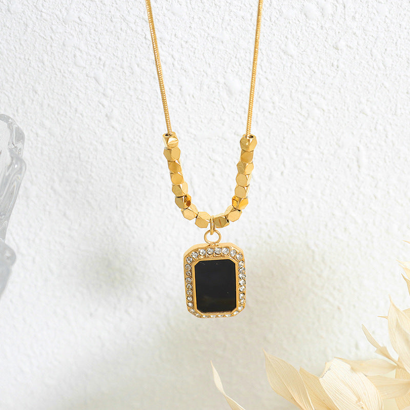 18K gold fashionable simple irregular baguette gem-set diamond and geometric square design versatile necklace