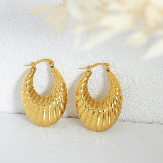 18K Gold Fashion Retro U-shaped Thread Design Simple Wind Earrings