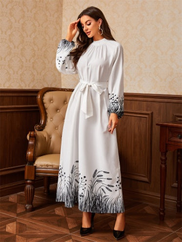 Robe longue imprimée à col rond et ceinture 