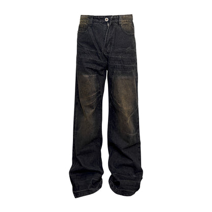 Verwaschene, gerade Jeans mit dekonstruierter Struktur im Dirty Mud-Stil