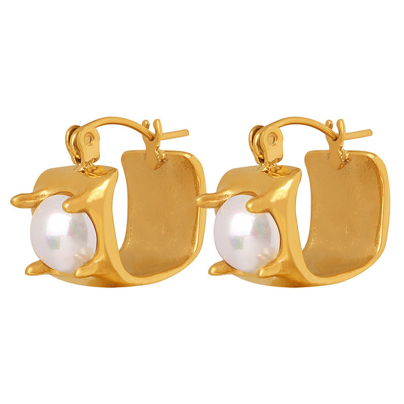 18K Gold Delicate and Fashionable U-Shape Inlaid Pearl Design Versatile Earrings