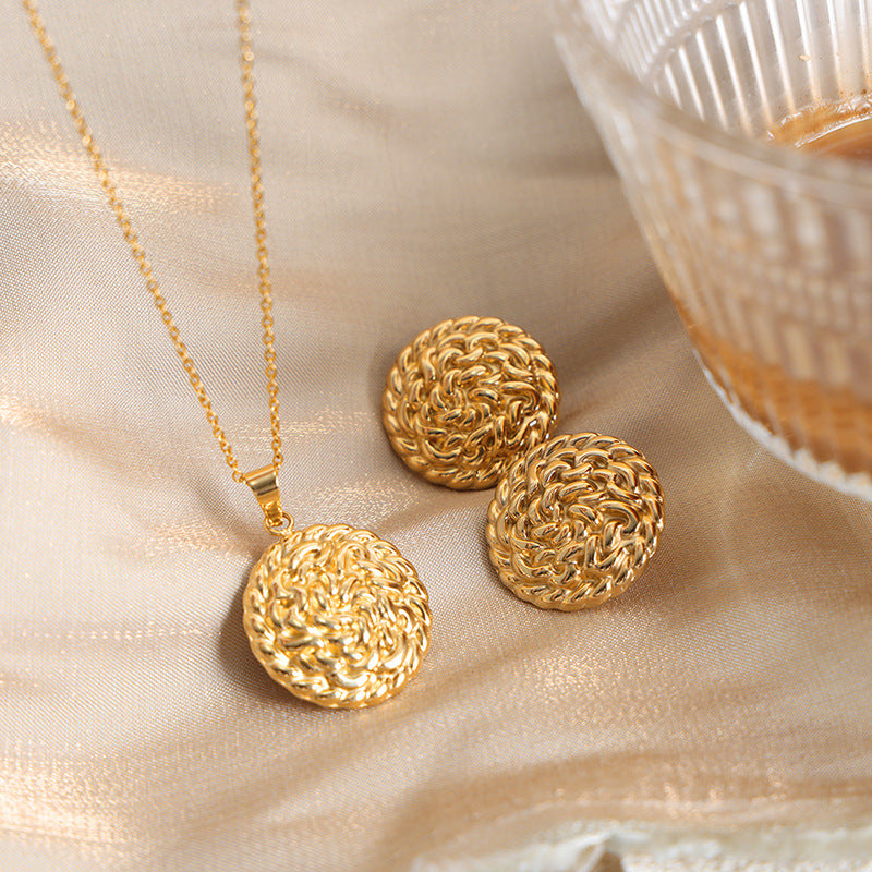 18K Gold Light Luxury Fashion Round Card Texture Design Versatile Earrings Necklace Set