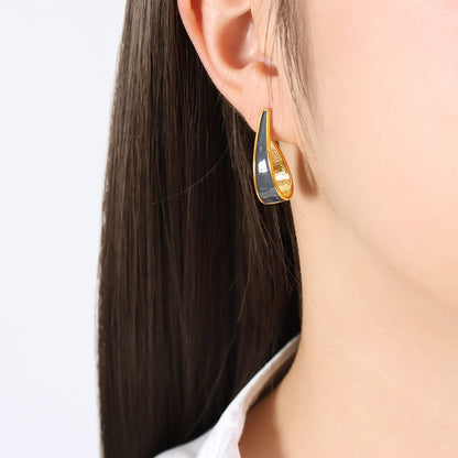 18K Gold Classic Simple Geometric U Shape Design Versatile Earrings