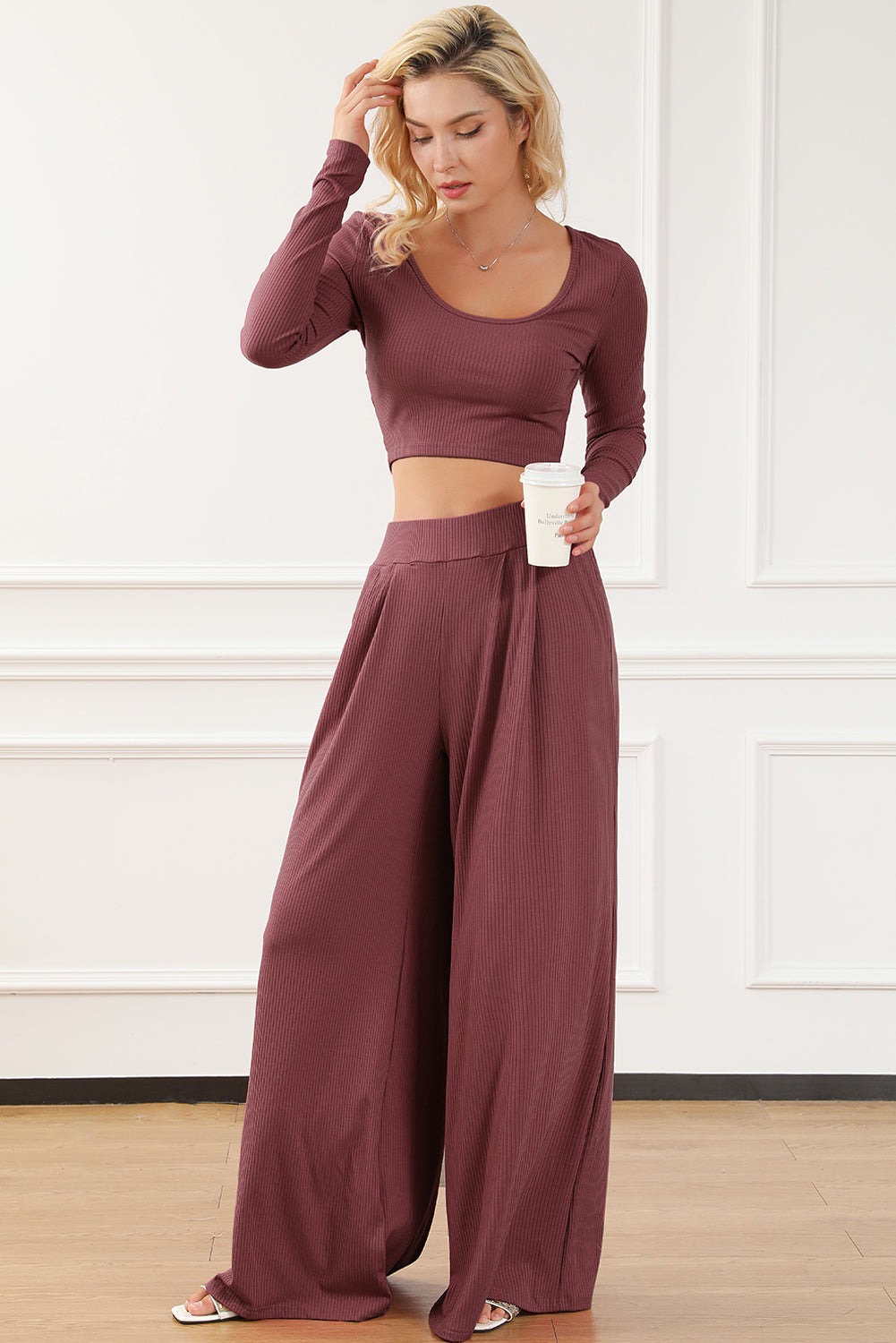 Schwarzes, einfarbiges, geripptes Crop-Top-Langhosen-Set