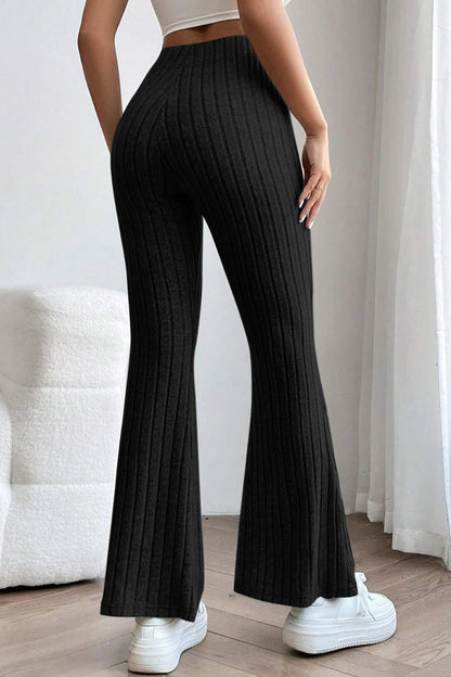 Pantalon évasé taille haute côtelé pleine taille Basic Bae