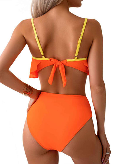 Ensemble de bikini échancré à fines bretelles