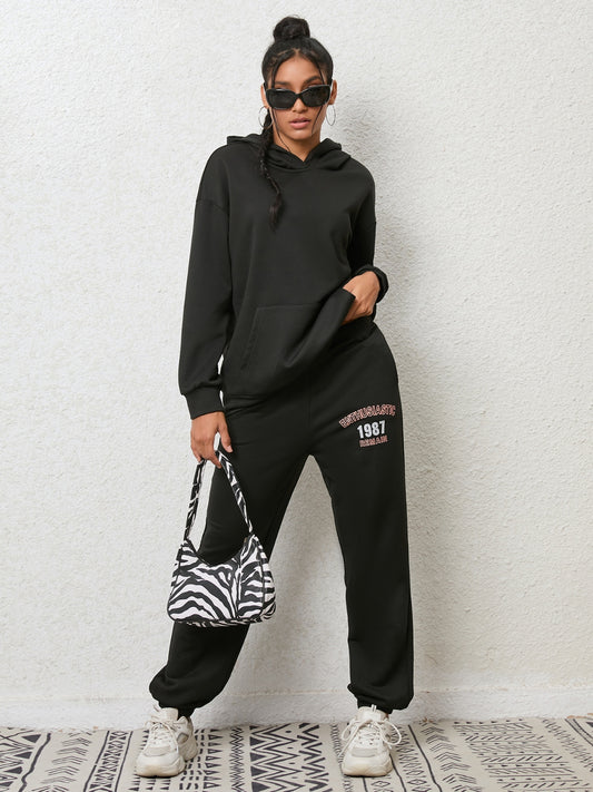 Ensemble sweat à capuche graphique et pantalon de survêtement