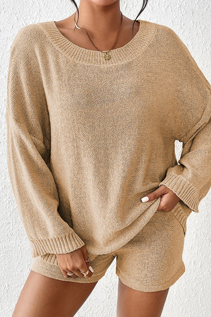 Set aus Pullover mit Rundhalsausschnitt und überschnittenen Schultern und Hose mit Kordelzug